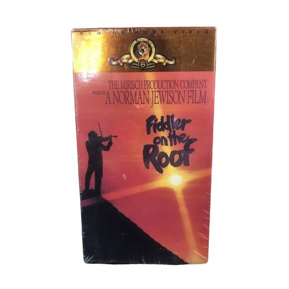 Fiddler On the Roof 1971 VHS 2 Tape box set New Factory Sealed 3 Academy Awards - Picture 1 of 3
